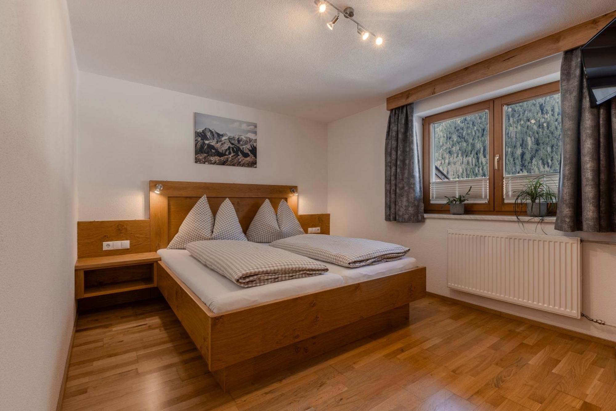 Ferienhaus Tirol Im Oetztal 厄姆豪森 外观 照片