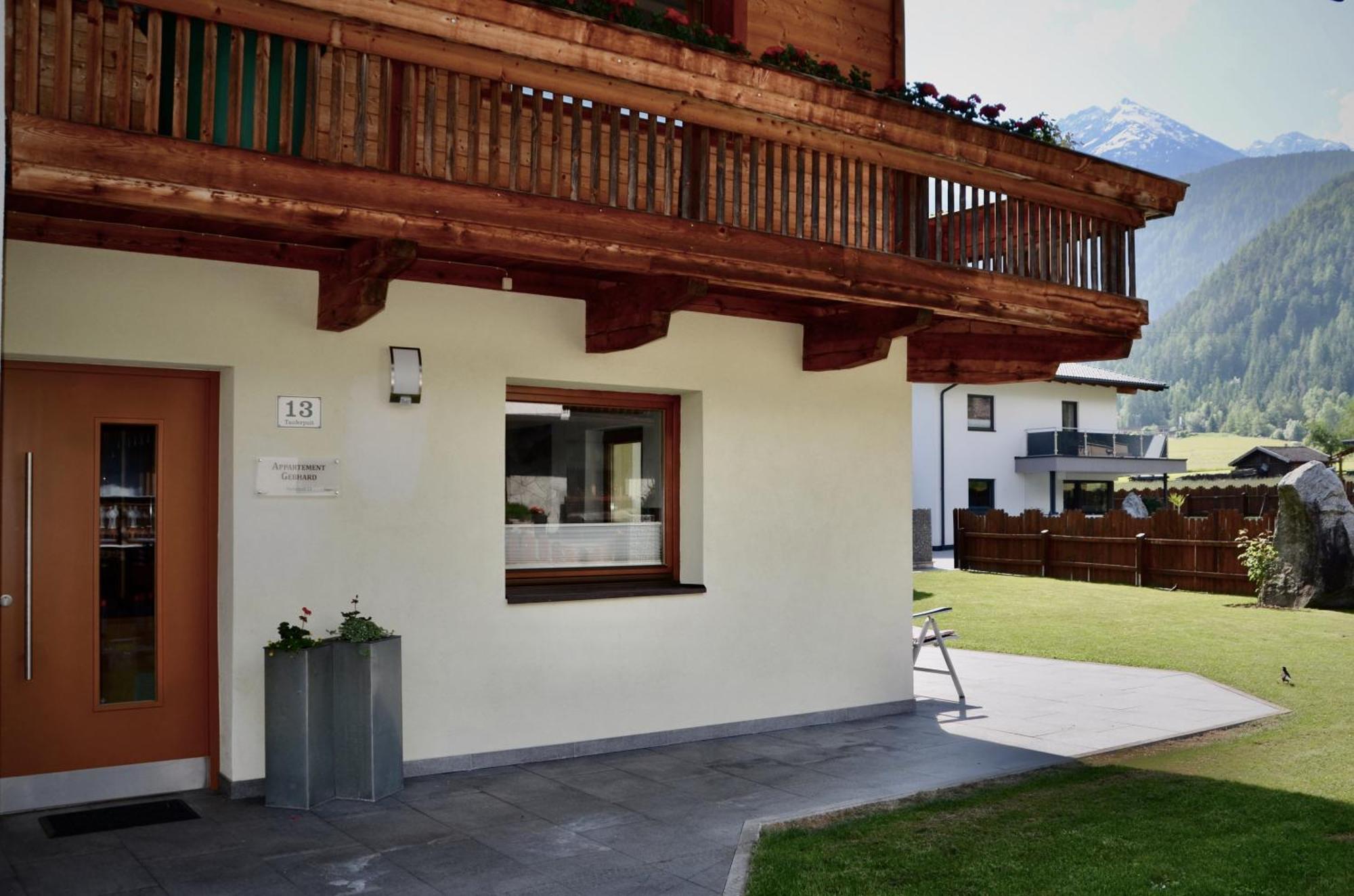 Ferienhaus Tirol Im Oetztal 厄姆豪森 外观 照片