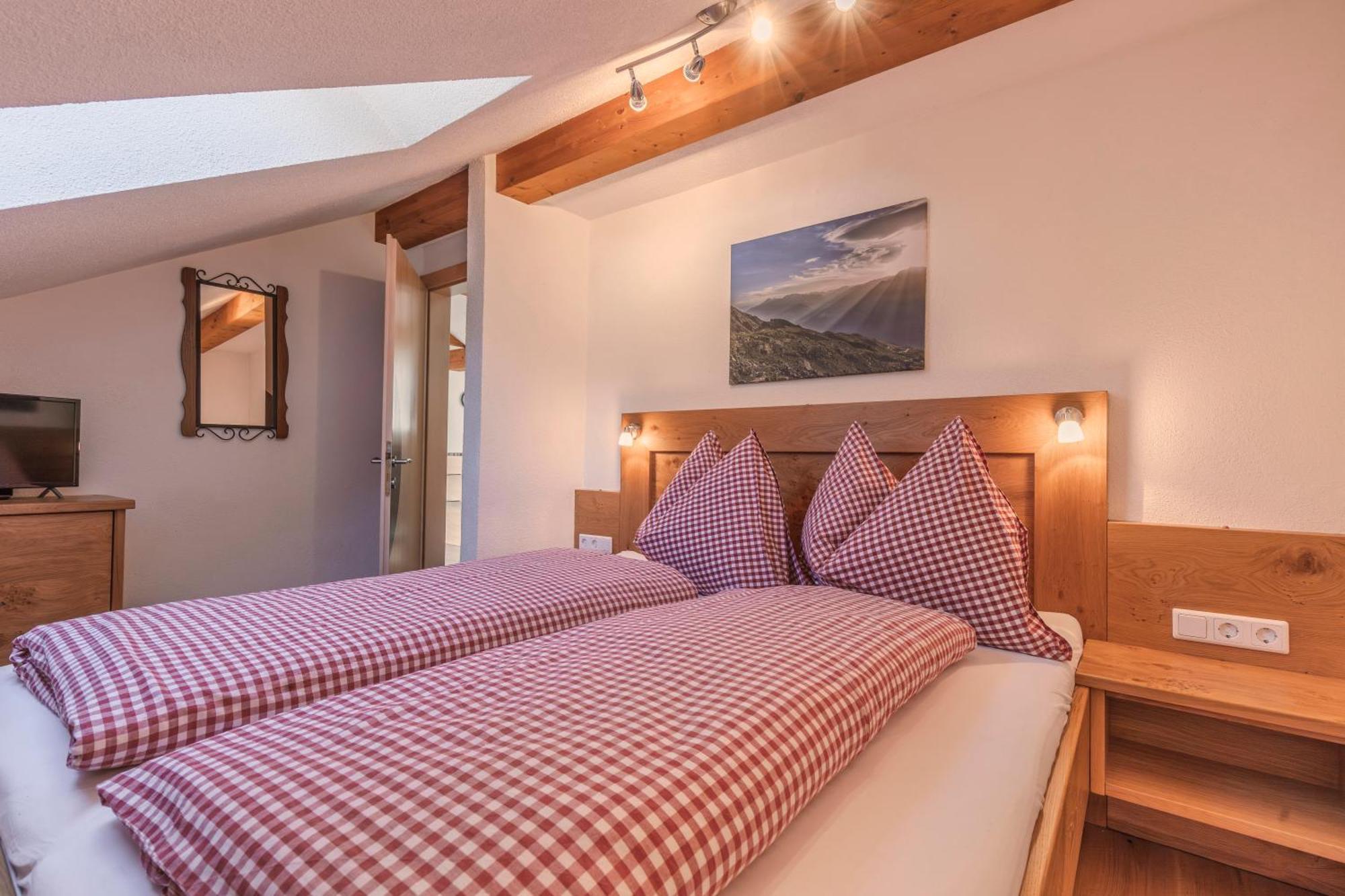 Ferienhaus Tirol Im Oetztal 厄姆豪森 外观 照片