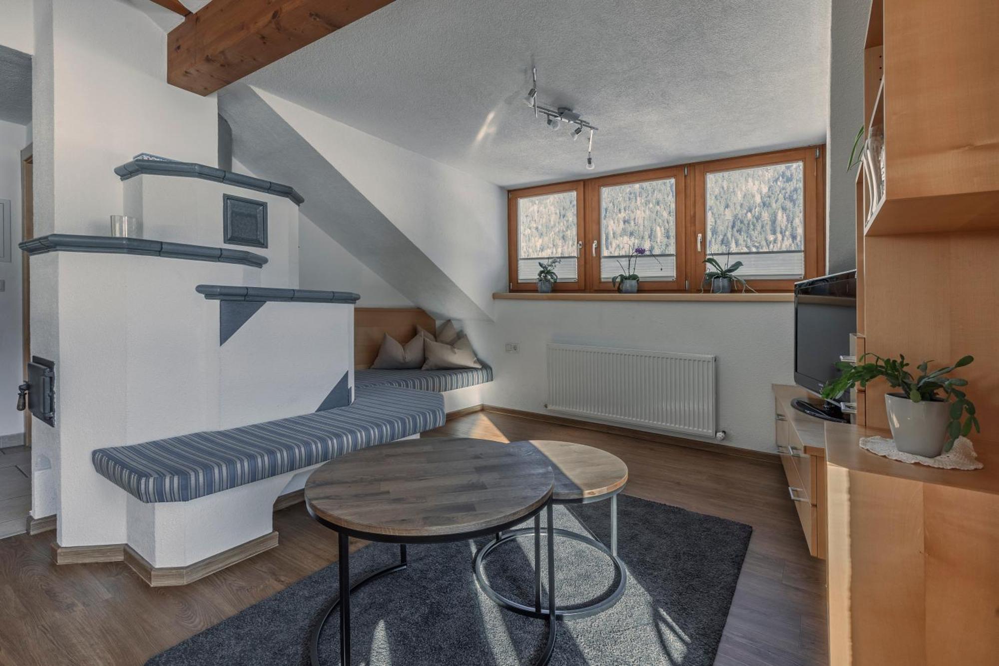 Ferienhaus Tirol Im Oetztal 厄姆豪森 外观 照片