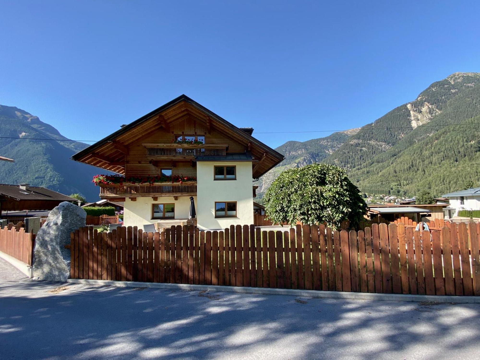 Ferienhaus Tirol Im Oetztal 厄姆豪森 外观 照片