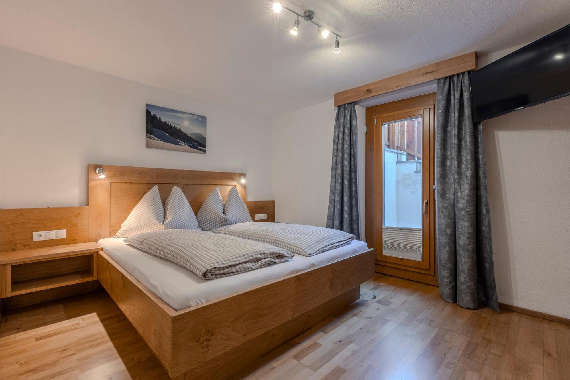 Ferienhaus Tirol Im Oetztal 厄姆豪森 外观 照片