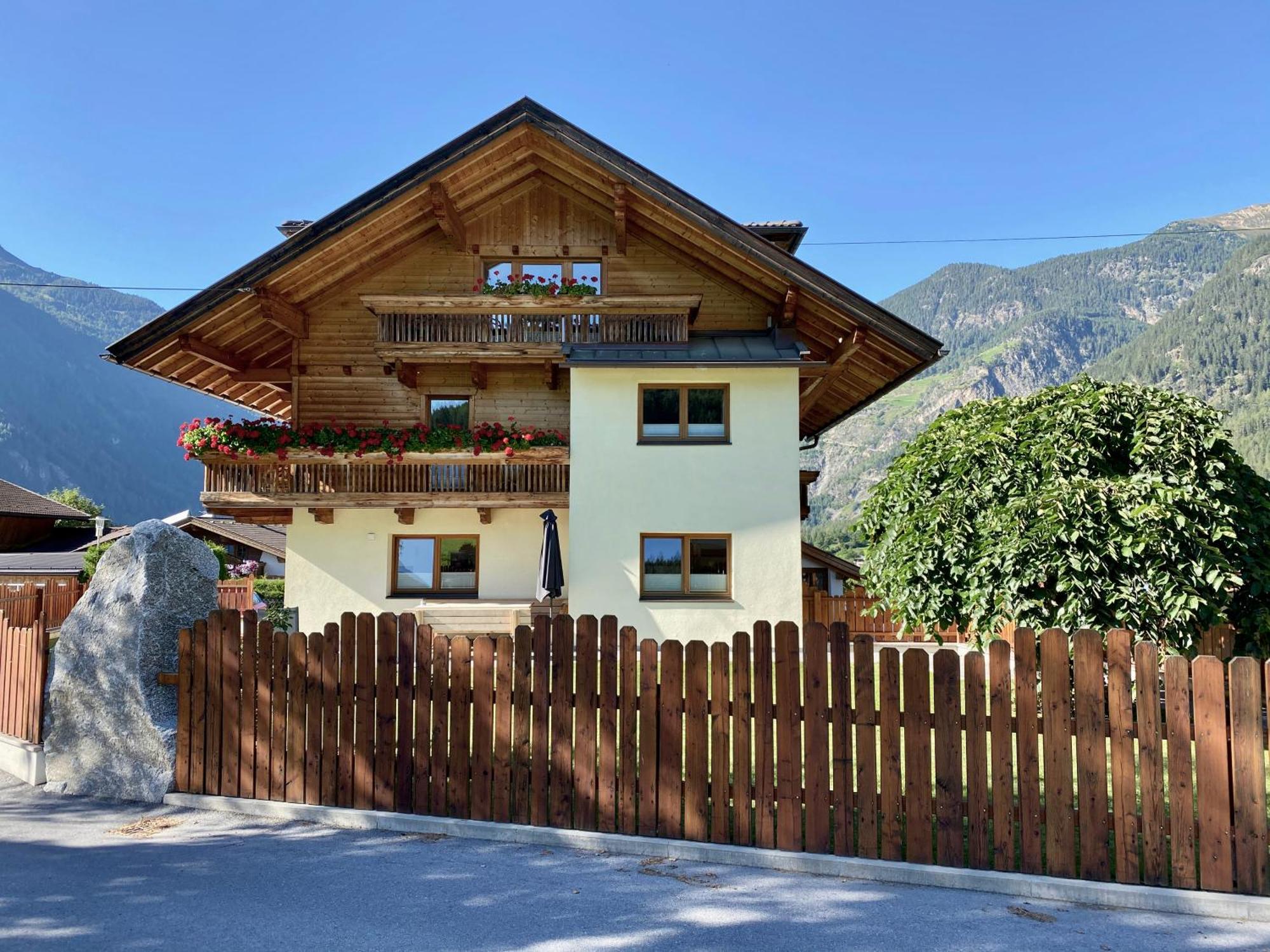 Ferienhaus Tirol Im Oetztal 厄姆豪森 外观 照片